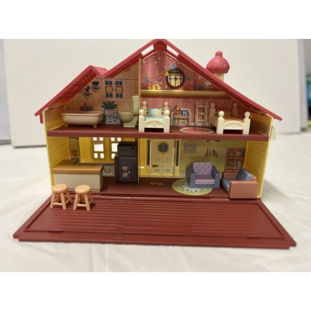 BLUEY FAMILY HOME PLAYSET - Picture 2 of 8